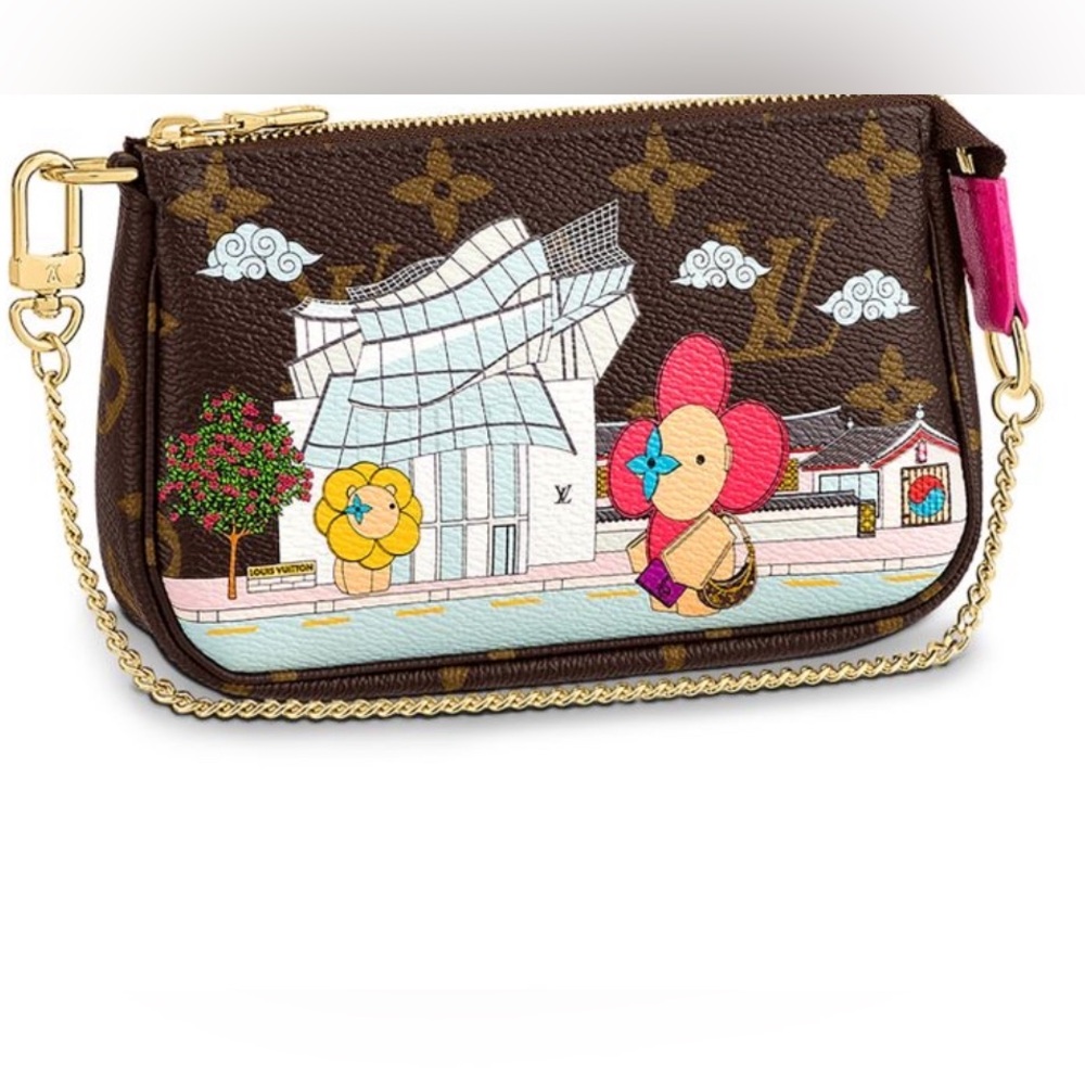 BN Limited Edition Louis Vuitton Mini Pochette Sakura